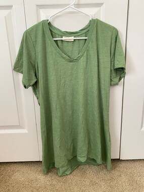 Bobbie Brooks Plus Size 1X Heather Green V-Neck Short Sleeve Slub Knit T-Shirt